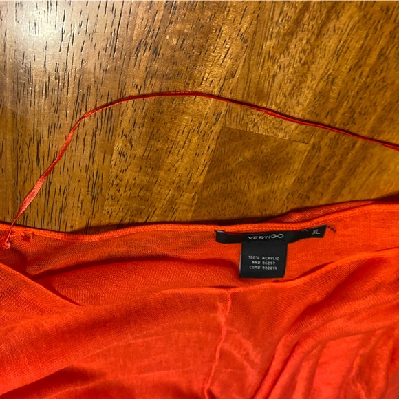 NWOT Luscious Orange VERTIGO Swimsuit Cover Poncho One Size So Soft Acrylic OSF - Picture 9 of 11